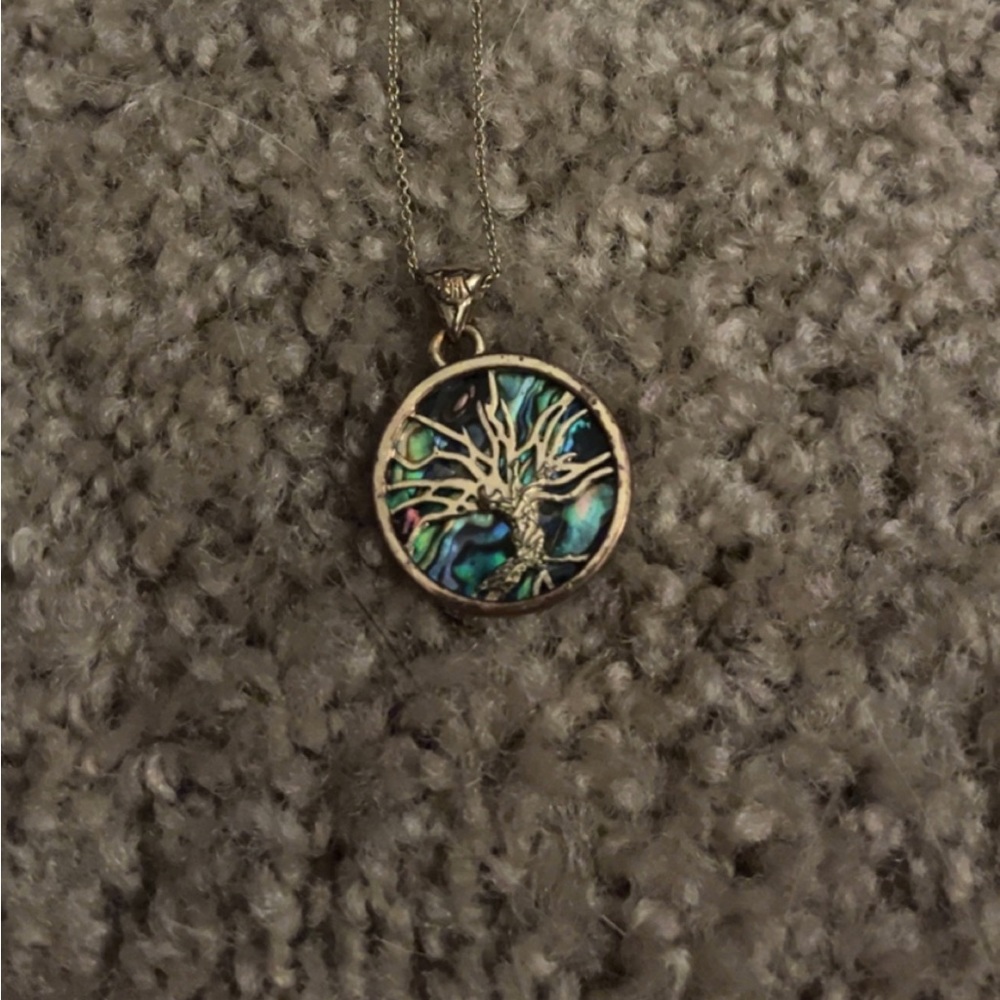 Harry Potter themed necklace! - Picture 2 of 2